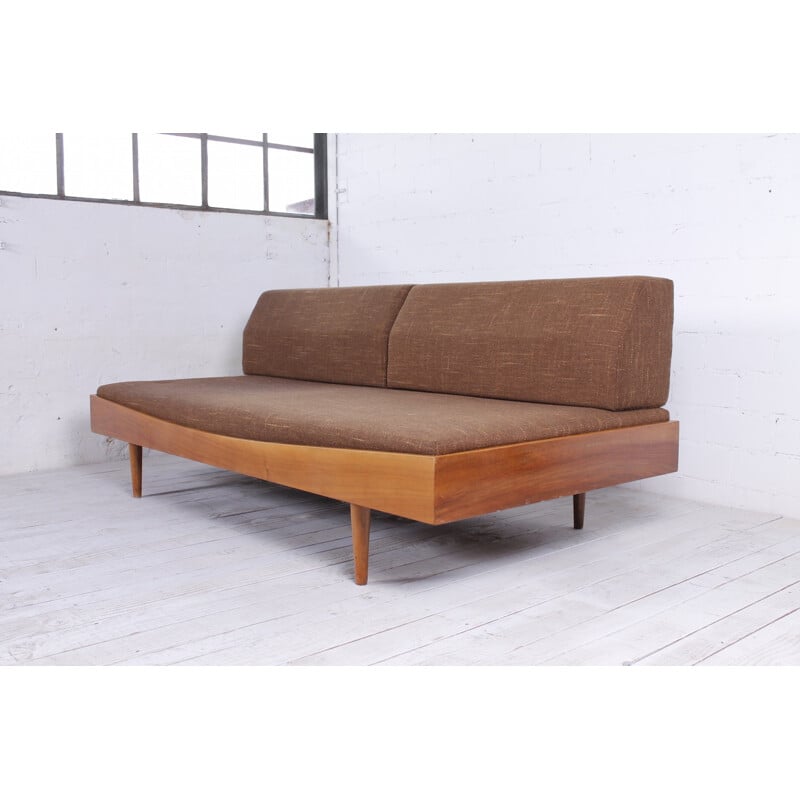 Vintage daybed in walnut - 1960s