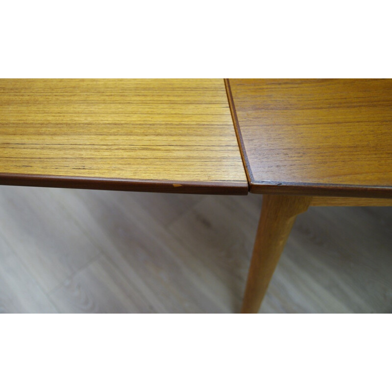 Vintage Danish dining table in classic teak - 1970s