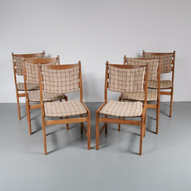 Vintage set of 6 dining chairs in oak with cushions - 1950s 