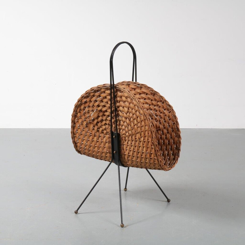 Vintage curved rattan magazine rack - 1950s 