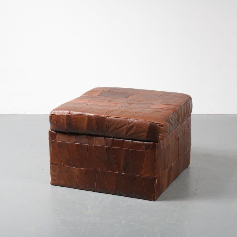 Vintage patchwork leather pouf storage box by De Sede - 1970s