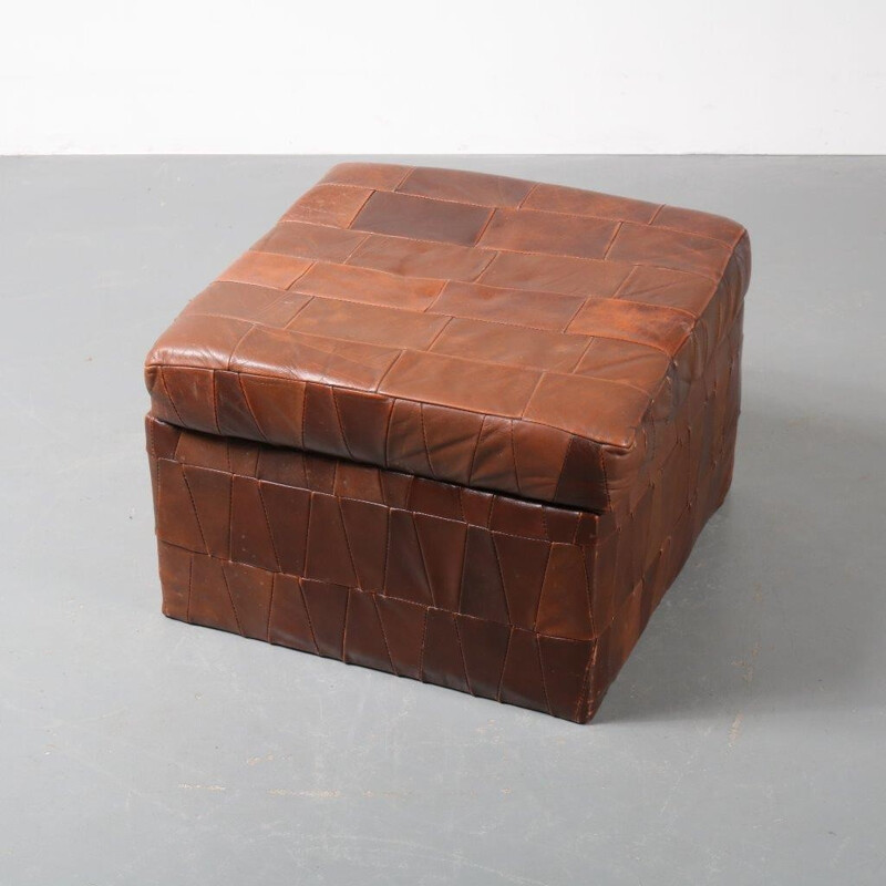 Vintage patchwork leather pouf storage box by De Sede - 1970s