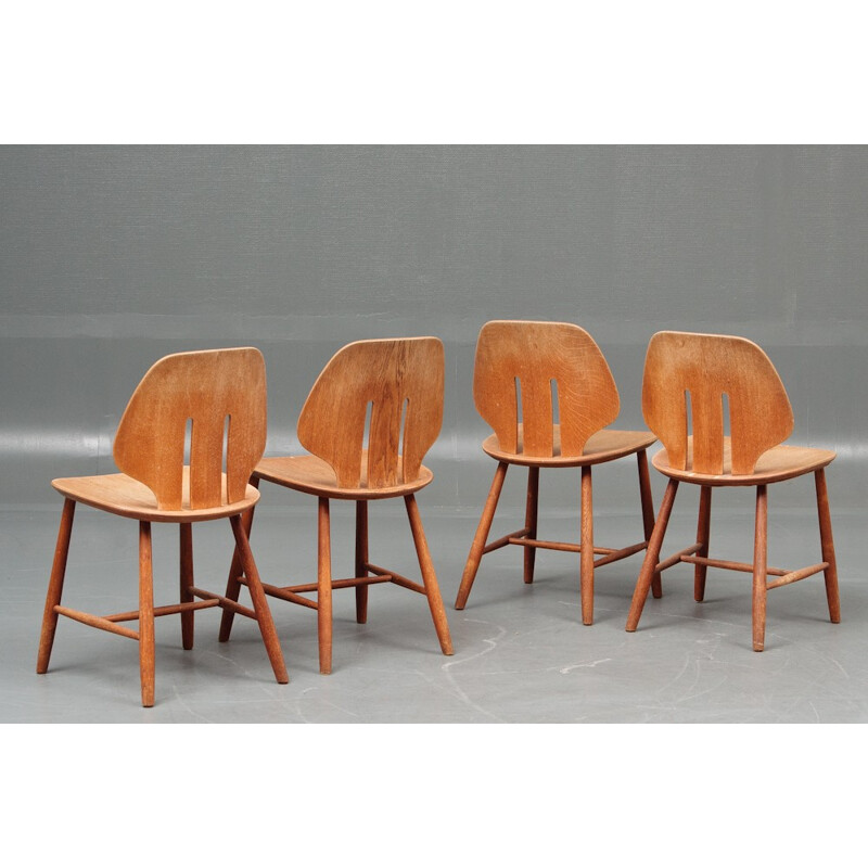 4 Vintage chairs J67, Eivind A. JOHANSSON - 1950s 