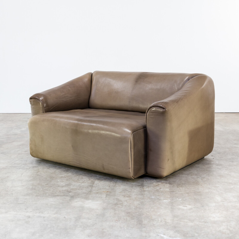 "DS47" 2-seater sofa in leather by DeSede - 1970s