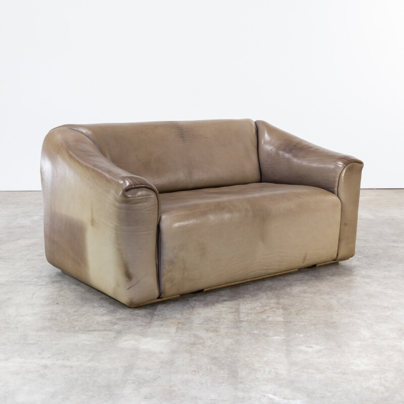 "DS47" 2-seater sofa in leather by DeSede - 1970s