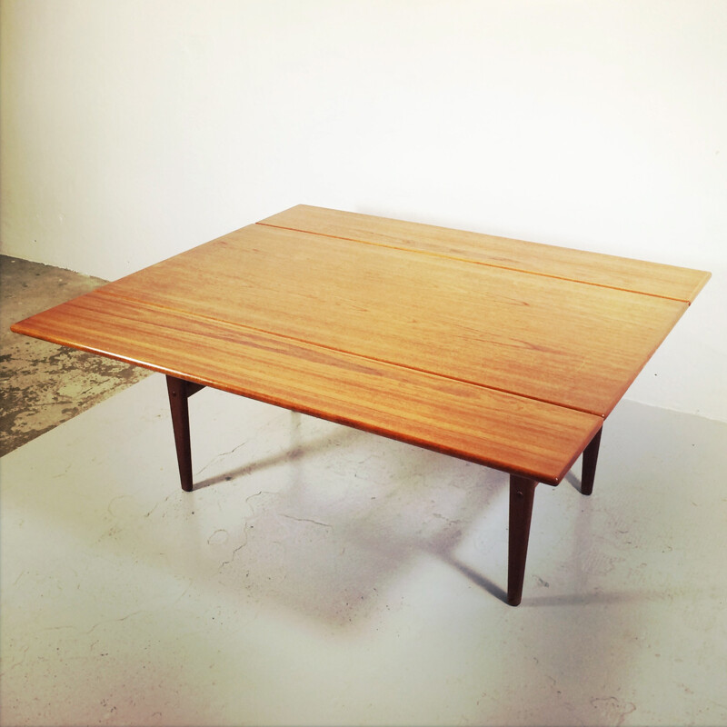 Retractable table in teak - 1960s