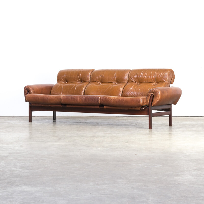 Vintage 3-seater sofa in cognac leather and rosewood framed Arne Norell - 1970s