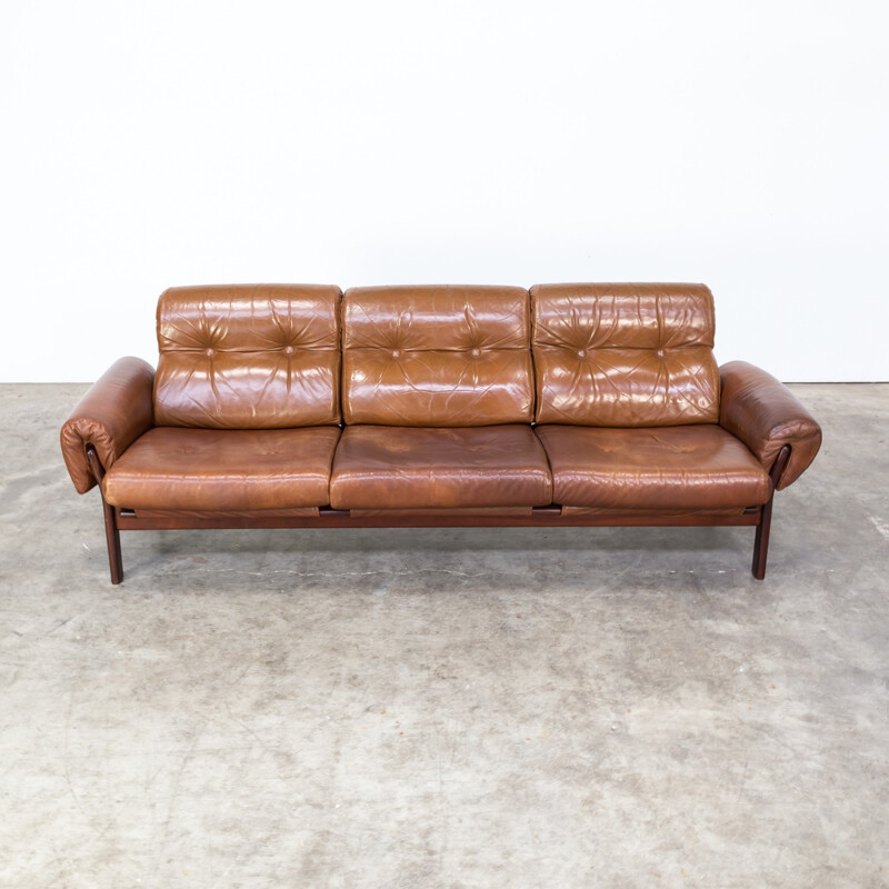 Vintage 3-seater sofa in cognac leather and rosewood framed Arne Norell - 1970s