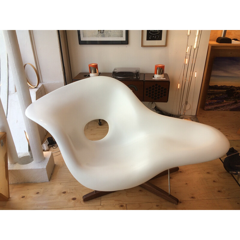 La Chaise blanche de Charles et Ray Eames pour Vitra - 2014 