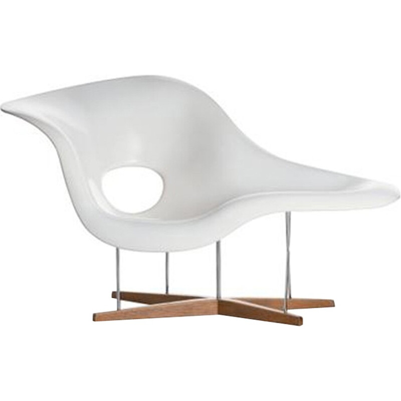"La Chaise" by Charles and Ray Eames for Vitra - 2014