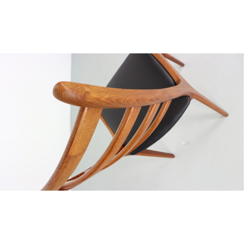 Vintage Danish dining chairs in teak by Kai Kristiansen - 1960s