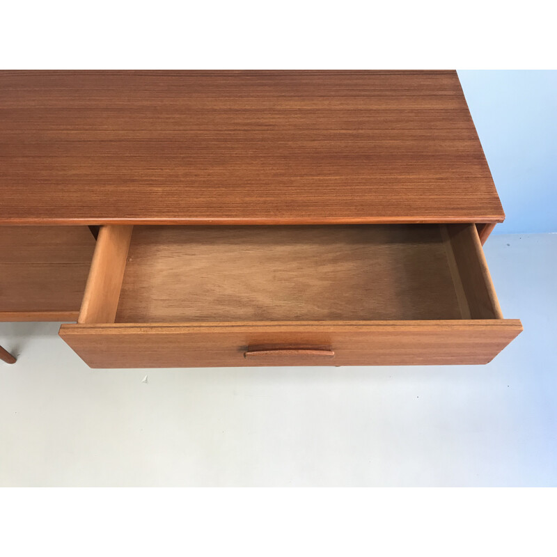 Vintage teak "604" Drawer Dresser by Austinsuite - 1960s