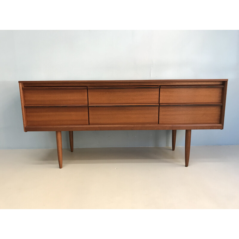 Vintage teak "610" dresser by Austinsuite - 1960s