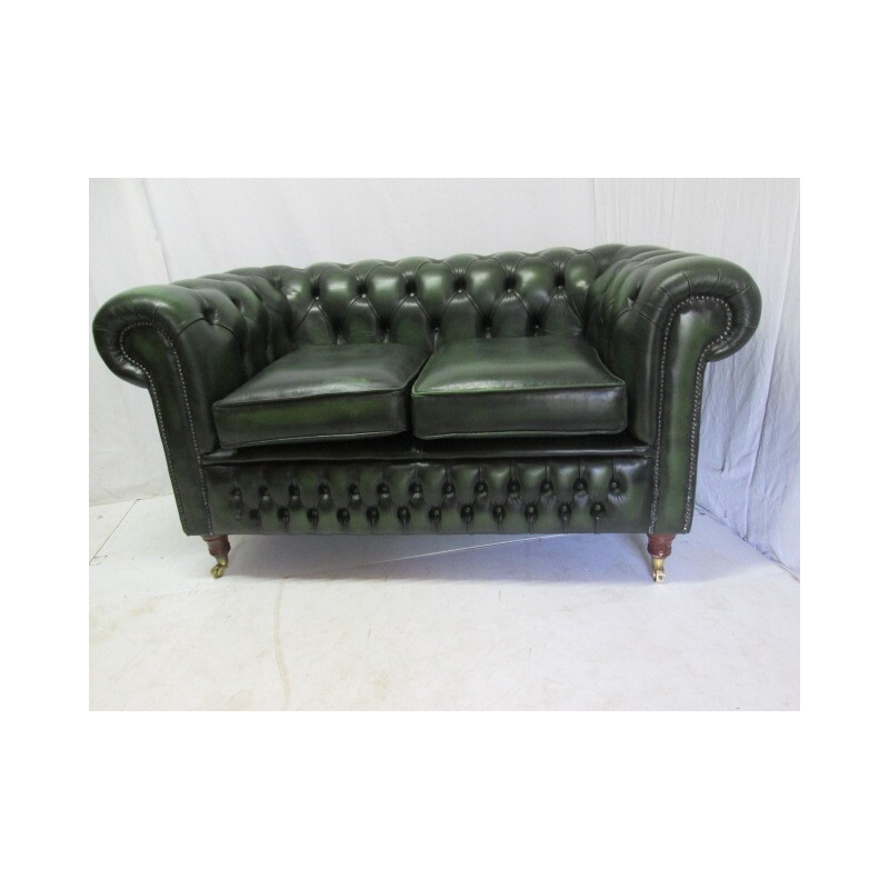 Vintage Chesterfield 2 seater leather English sofa - 1990s