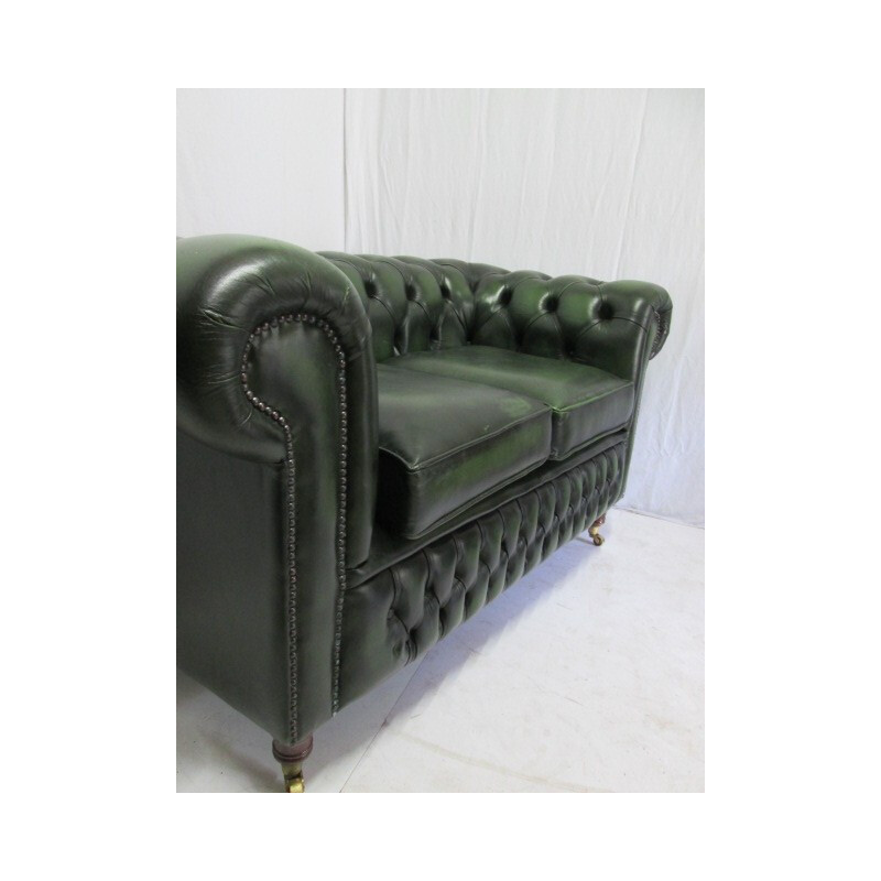 Canapé Vintage anglais chesterfield 2 places en cuir - 1990