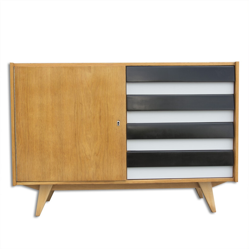 Vintage "U-458" sideboard by Jiří Jiroutek for Interier Praha - 1960s 