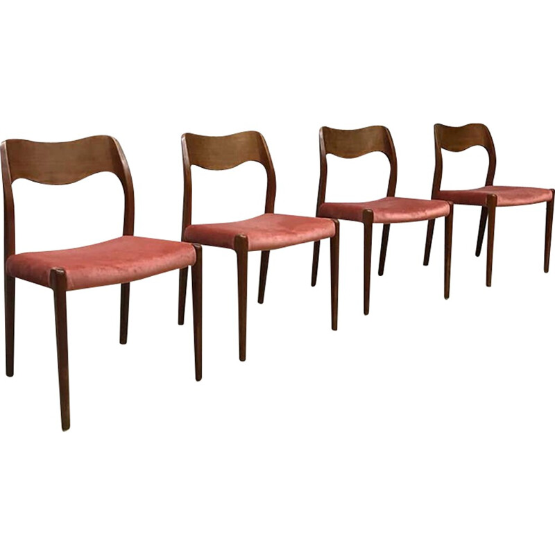 Set of 4 danish "Model 71" Dining Chairs by Niels O. Møller for J. L. Møllers - 1951