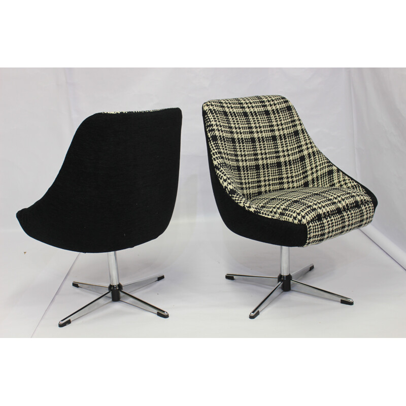 Pair of vintage swivel upholstered armchairs in  black and white - 1970s