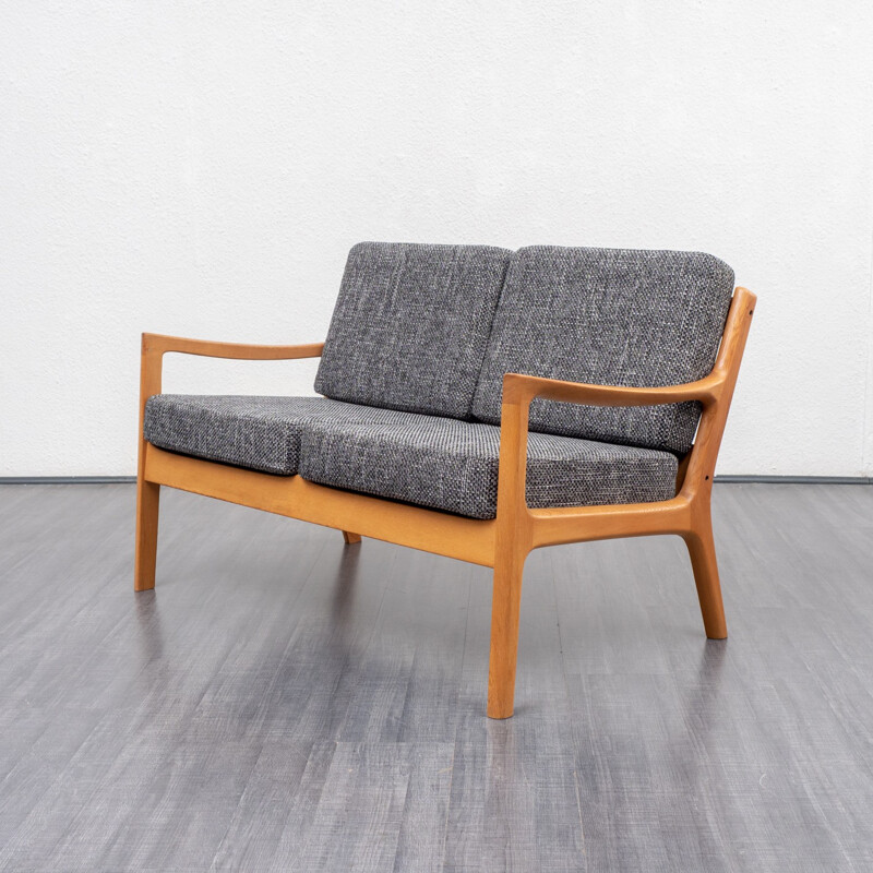 Vintage 2-seater sofa "Senator 166" by Ole Wanscher for France & Son - 1960s