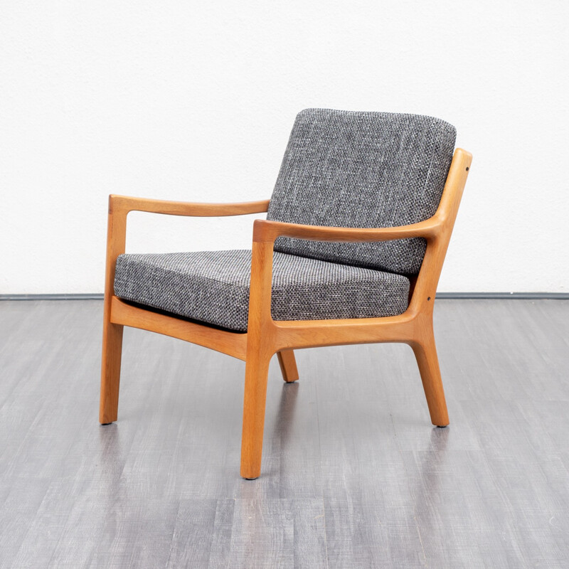 Vintage "Senator 166" armchair by Ole Wanscher for France & Son - 1960s