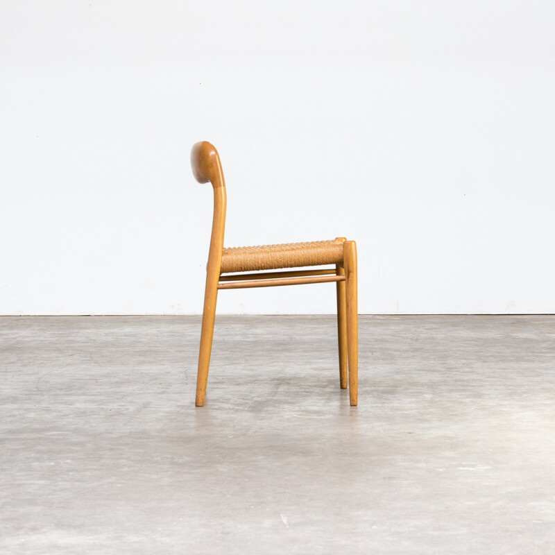 Suite de 6 chaises à repas "modèle 75" de Niels O. Møller pour J.L. Møller - 1960s