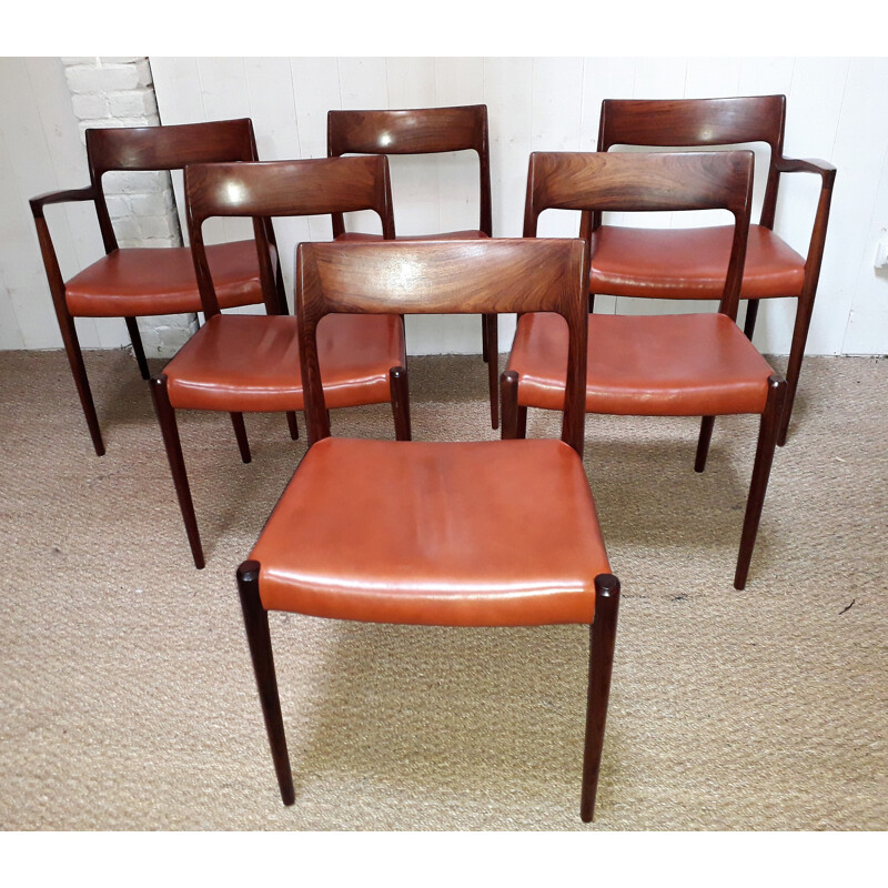 Set of 2 vintage dining room red armchairs and 4 chairs - 1960s