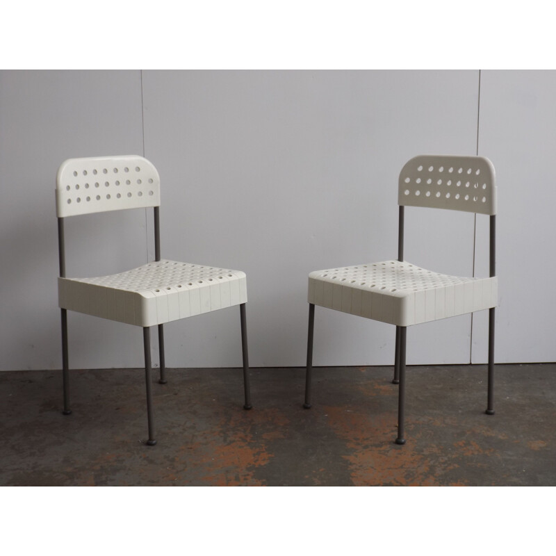 Vintage set of 2 white chairs "The Box" by enzo Mari - 1960s