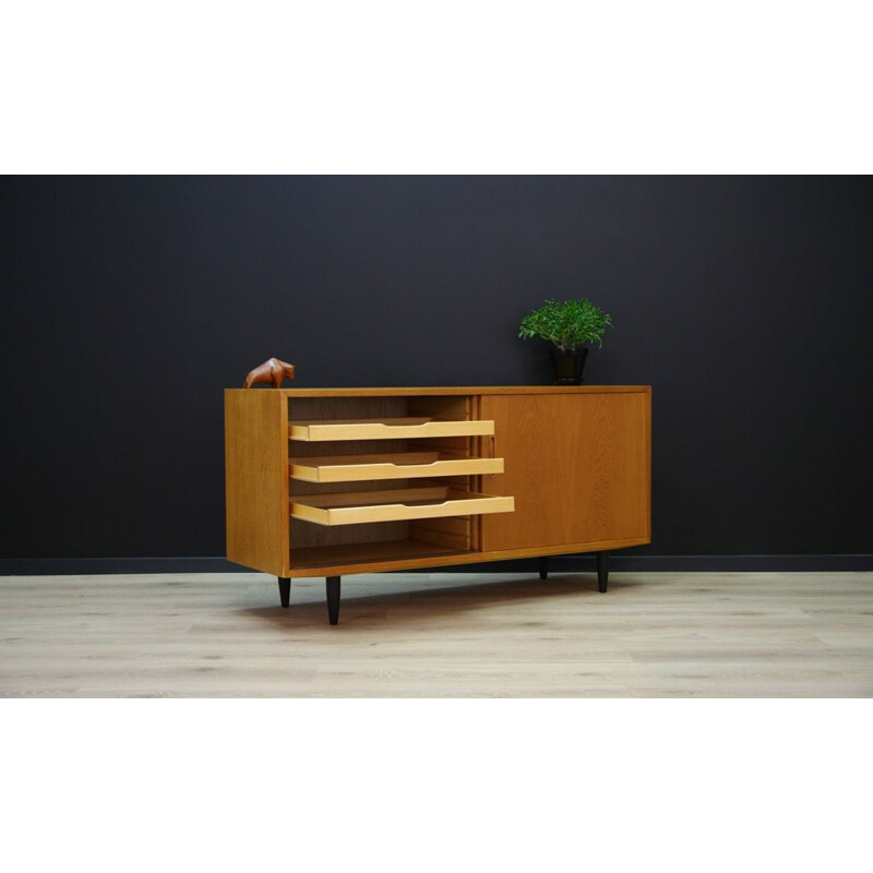 Vintage highboard in ash by Hundevad - 1960s