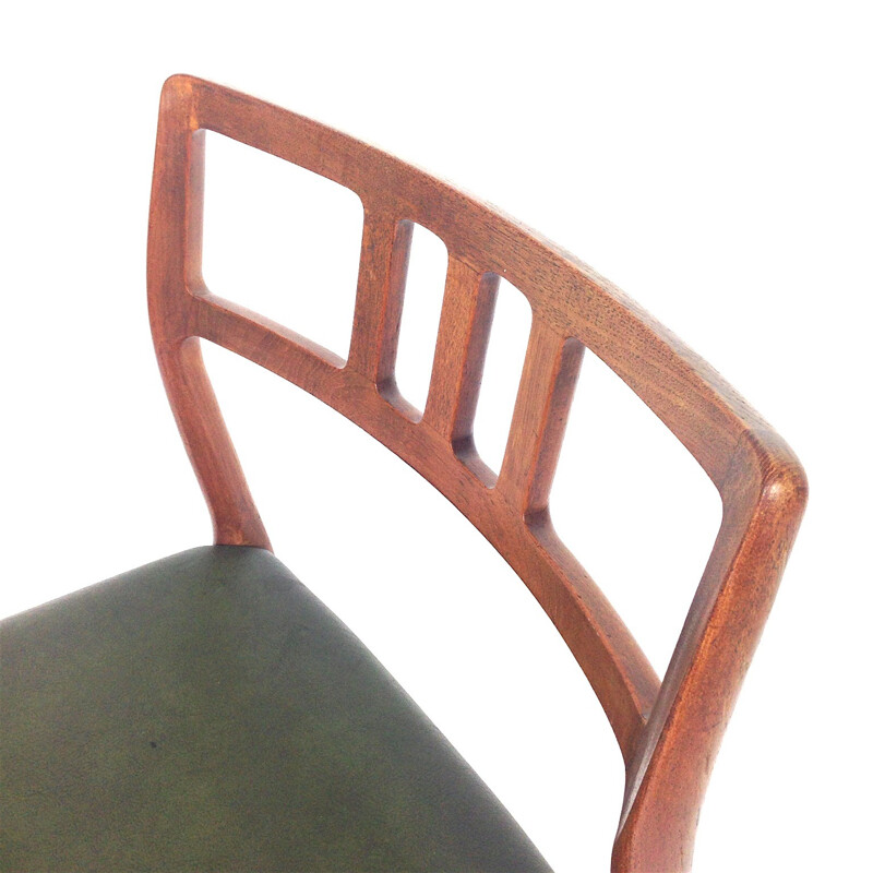 Set of six chairs 79 in teak and greeb leatherette, Niels Otto MOLLER - 1960s