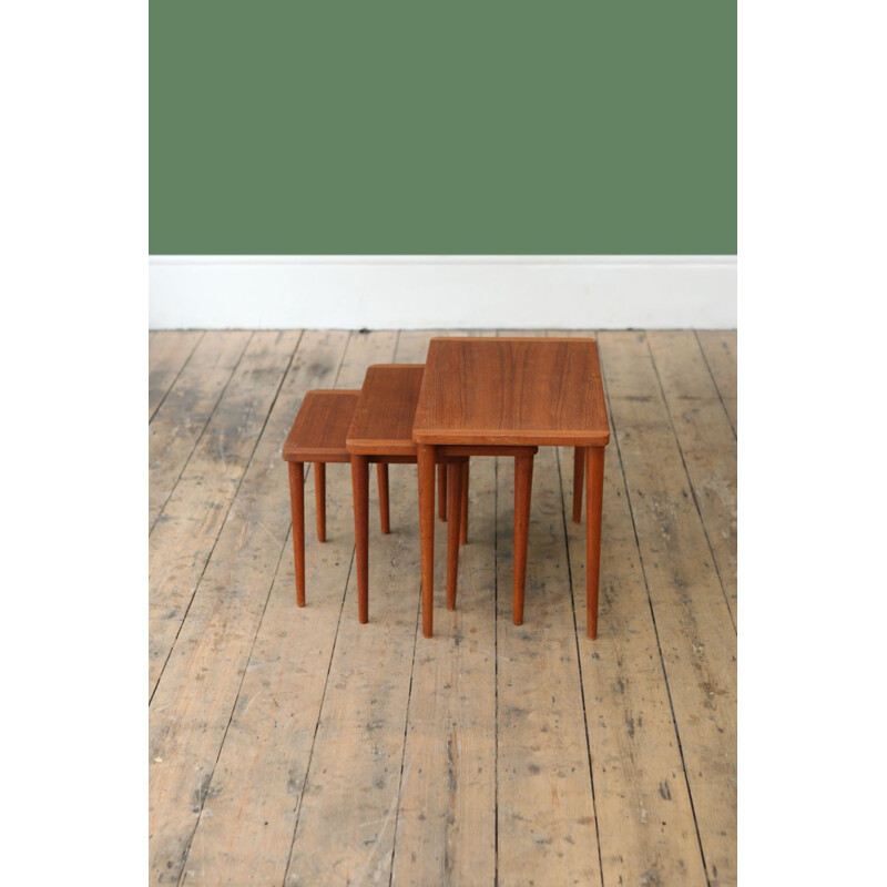 Set of 3 nesting tables in teak - 1960s