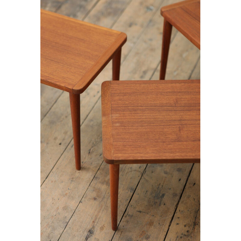 Set of 3 nesting tables in teak - 1960s