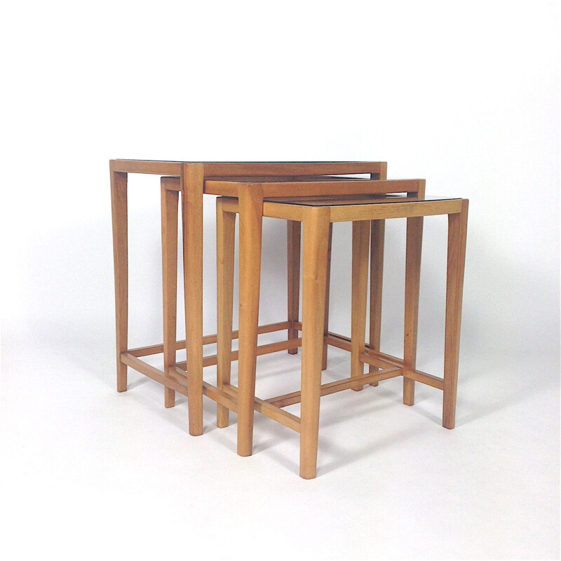 Set of 3 nesting tables by A.A. PATIJN in glass and walnut - 1950s