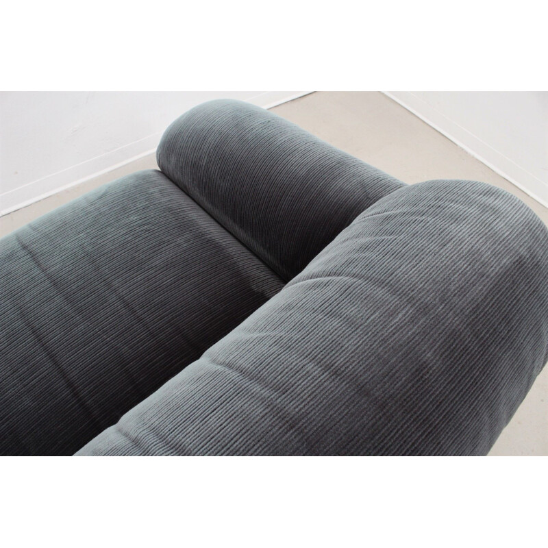 Vintage "Sesann" sofa by Gianfranco Frattini for Cassina - 1970s