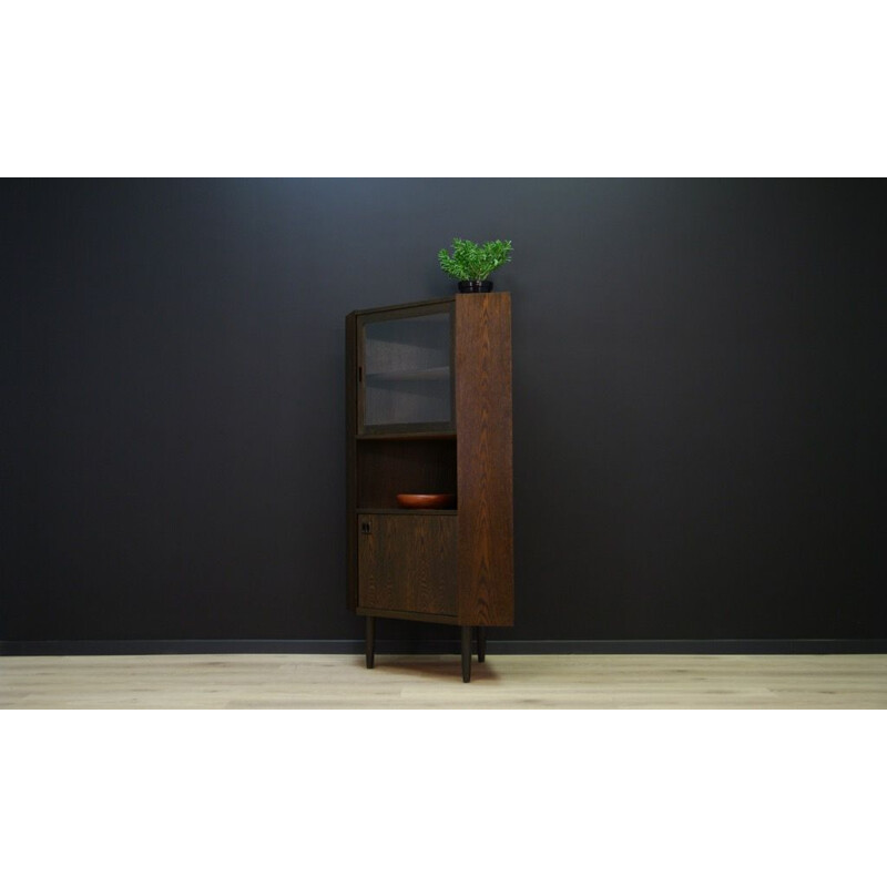 Vintage Danish cabinet in oakwood - 1960s