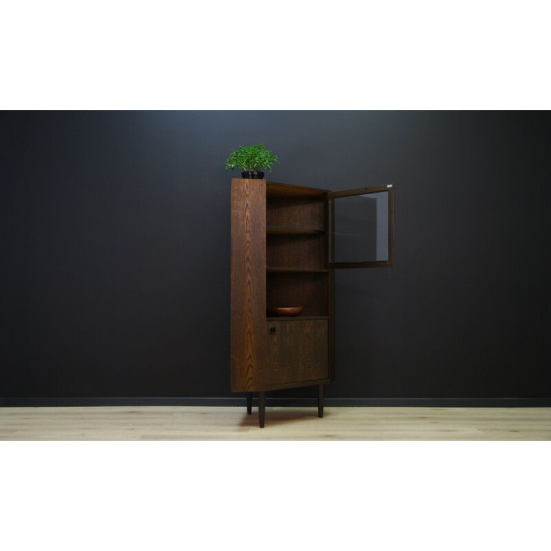 Vintage Danish cabinet in oakwood - 1960s