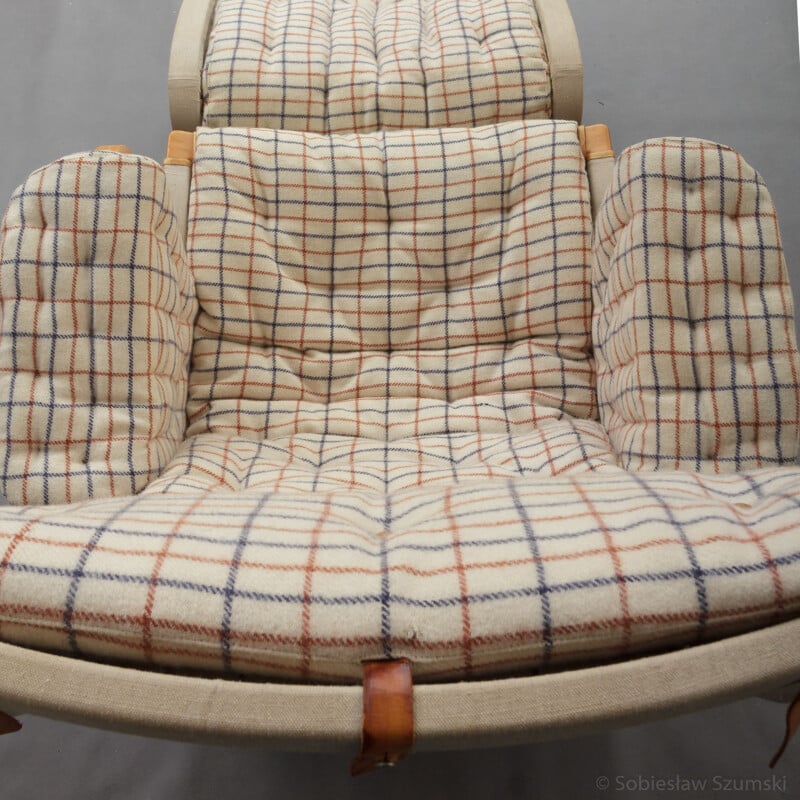 Fauteuil vintage "Pernilla" avec pouf par Bruno Matsson - 1960