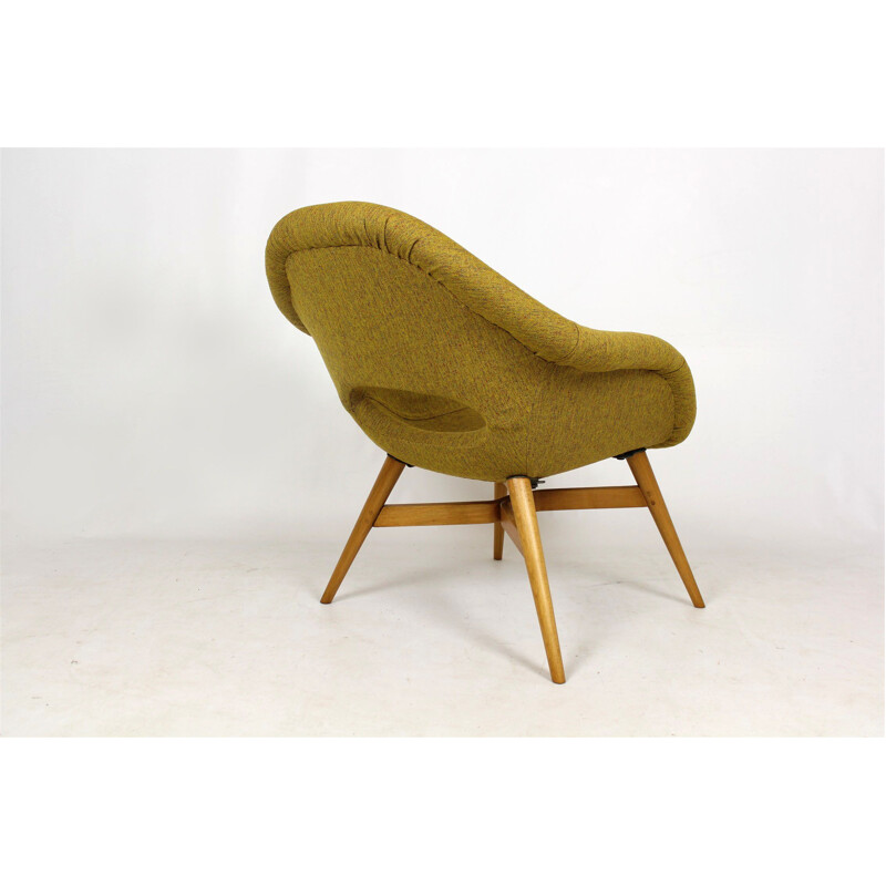 Suite de 2 fauteuils vintage "coquille" verts par František Jirak -1960