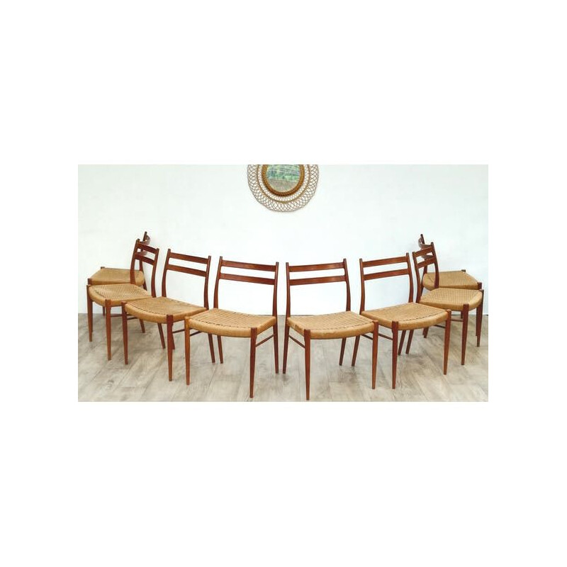 Set of 8 chairs by  Arne Wahl Iversen - 1960s