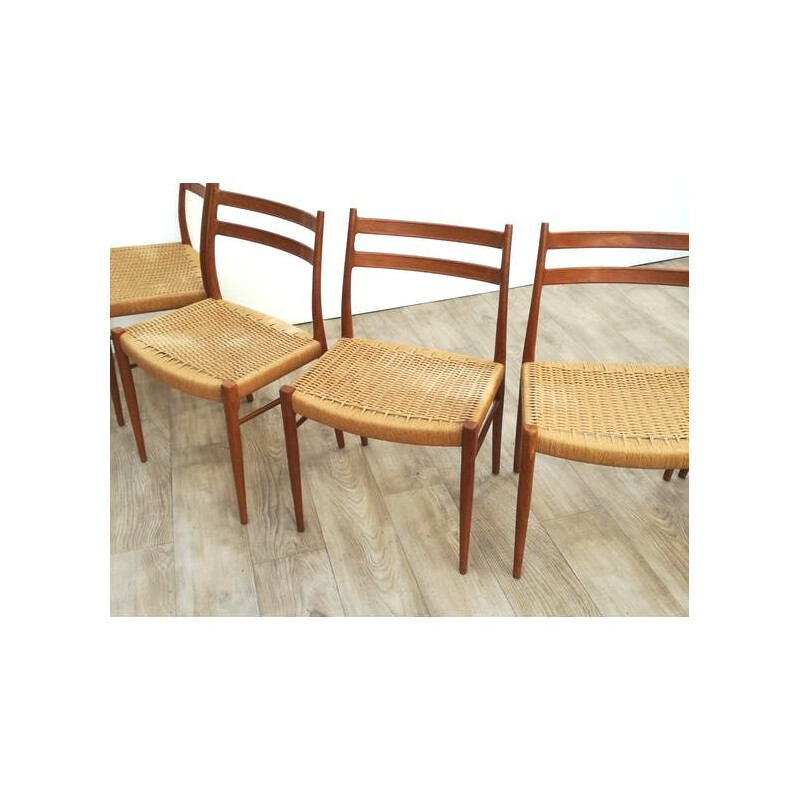 Set of 8 chairs by  Arne Wahl Iversen - 1960s