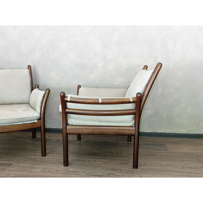 Pair of vintage scandinavian armchairs by Illum Wikkelson - 1970s