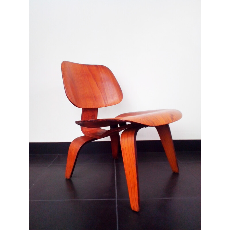 Chair, LCW EAMES First edition - 1946