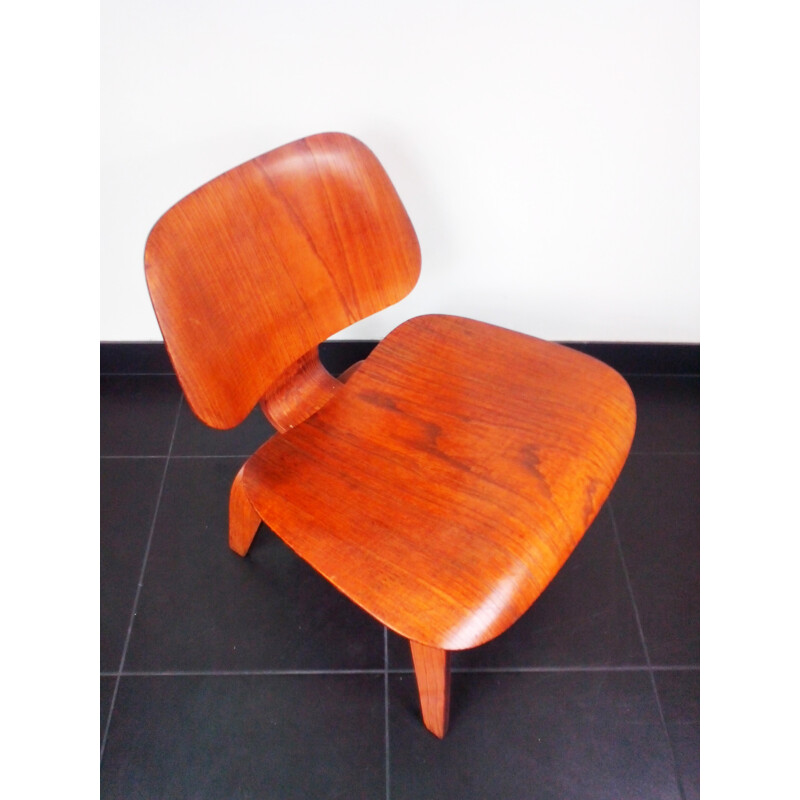 Chair, LCW EAMES First edition - 1946