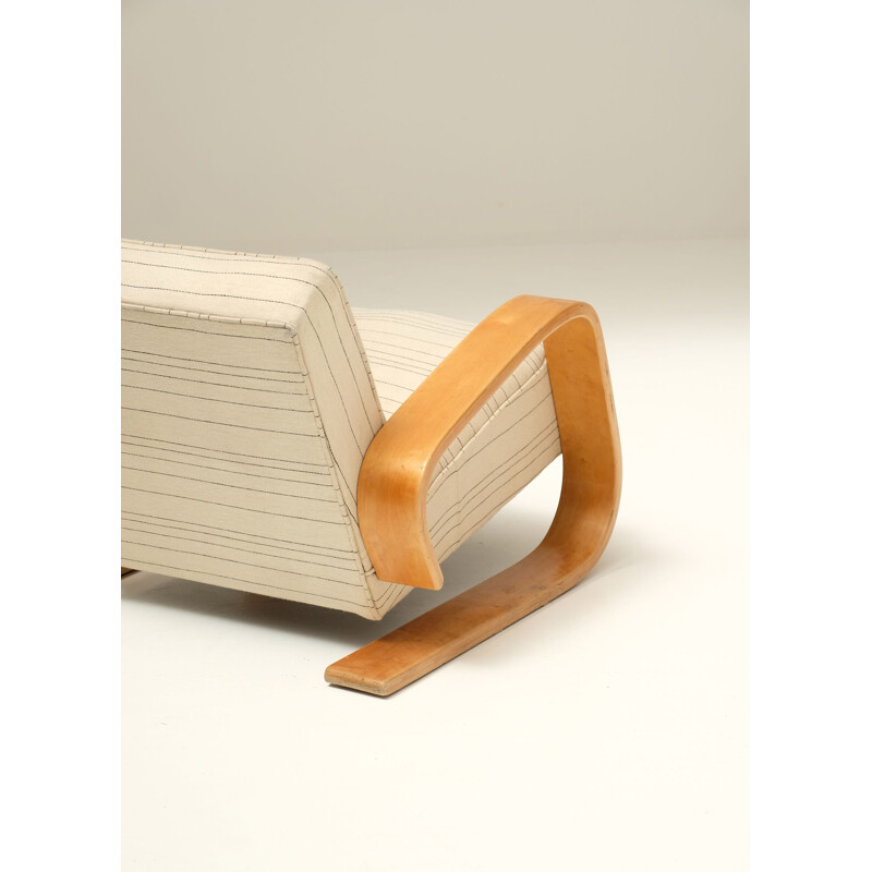 Vintage "Tank" armchair by Alvar Aalto for Artek - 1940s