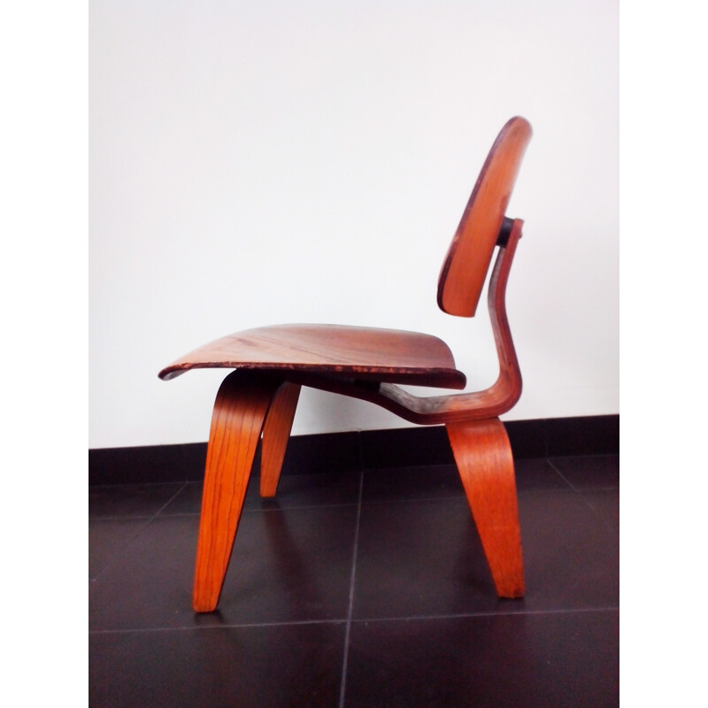 Chair, LCW EAMES First edition - 1946