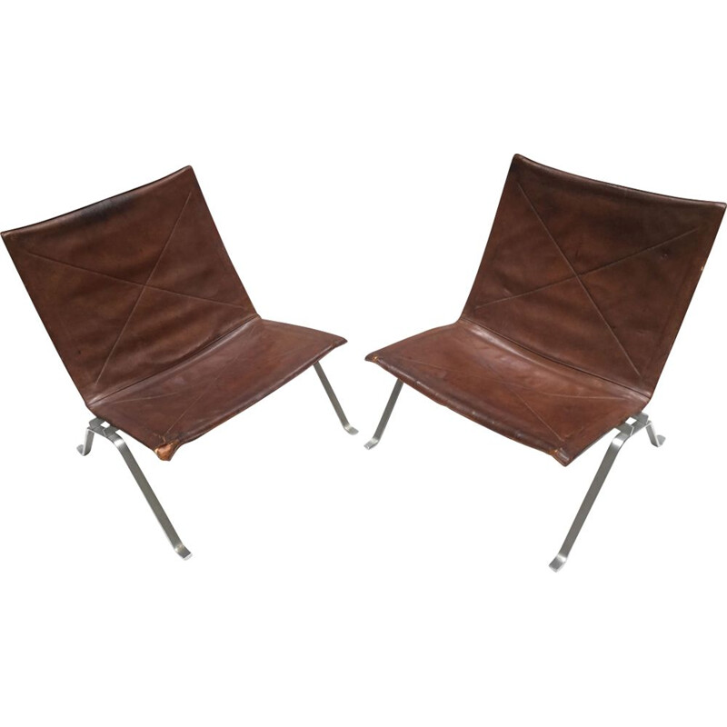 Pair of Vintage armchairs "PK22" by Poul Kjaerholm - 1960s