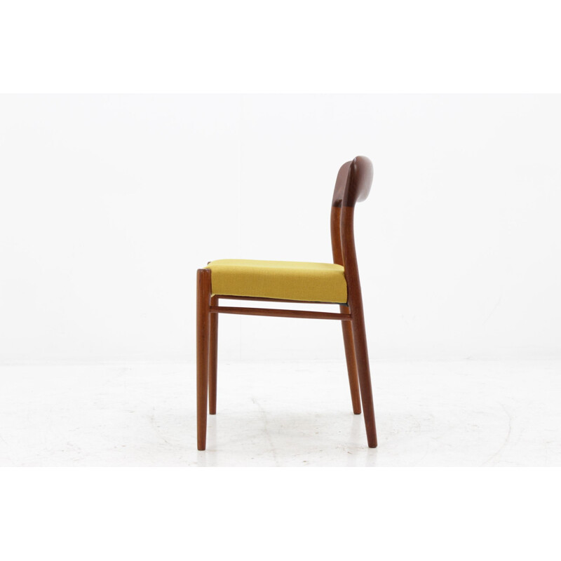 Set of 4 Vintage Chairs "Model 75" in Teak by Niels O. Møller for J.L. Møllers - 1960s