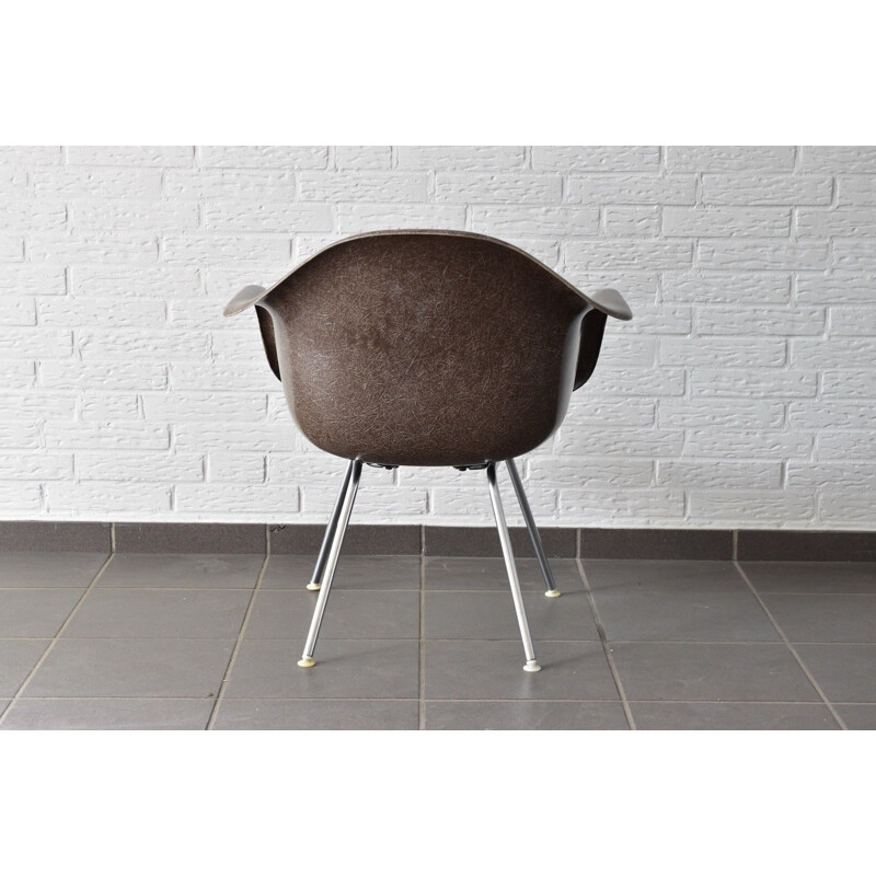 Vintage set of 2 chairs in fiberglass by Charles & Ray Eames Vitra - 1960s