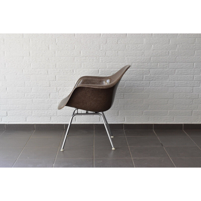 Vintage set of 2 chairs in fiberglass by Charles & Ray Eames Vitra - 1960s