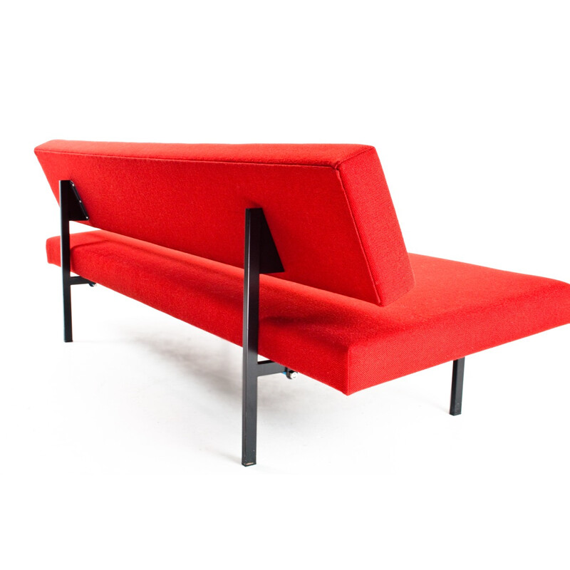 Sofa model 540 in metal and red woolen fabric, Gijs VAN DER SLUIS - 1960s