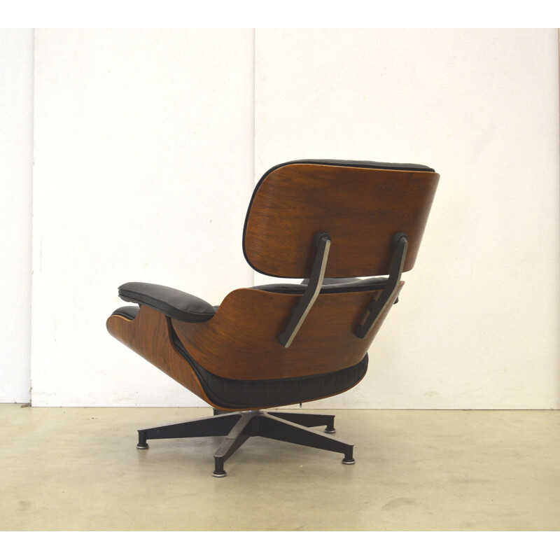 Fauteuil lounge vintage par Charles Eames - 1960